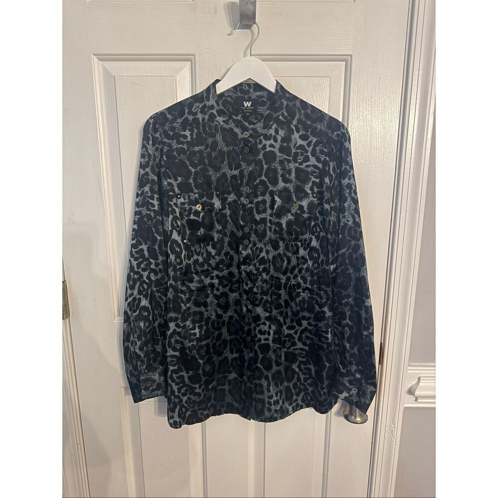 W by Worth Green & Black Animal Print Collarless Button Down Shirt sz M EUC